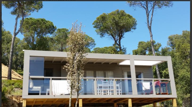 Hotel Camping Sènia Cala Canyelles Lloret de Mar Esterno foto