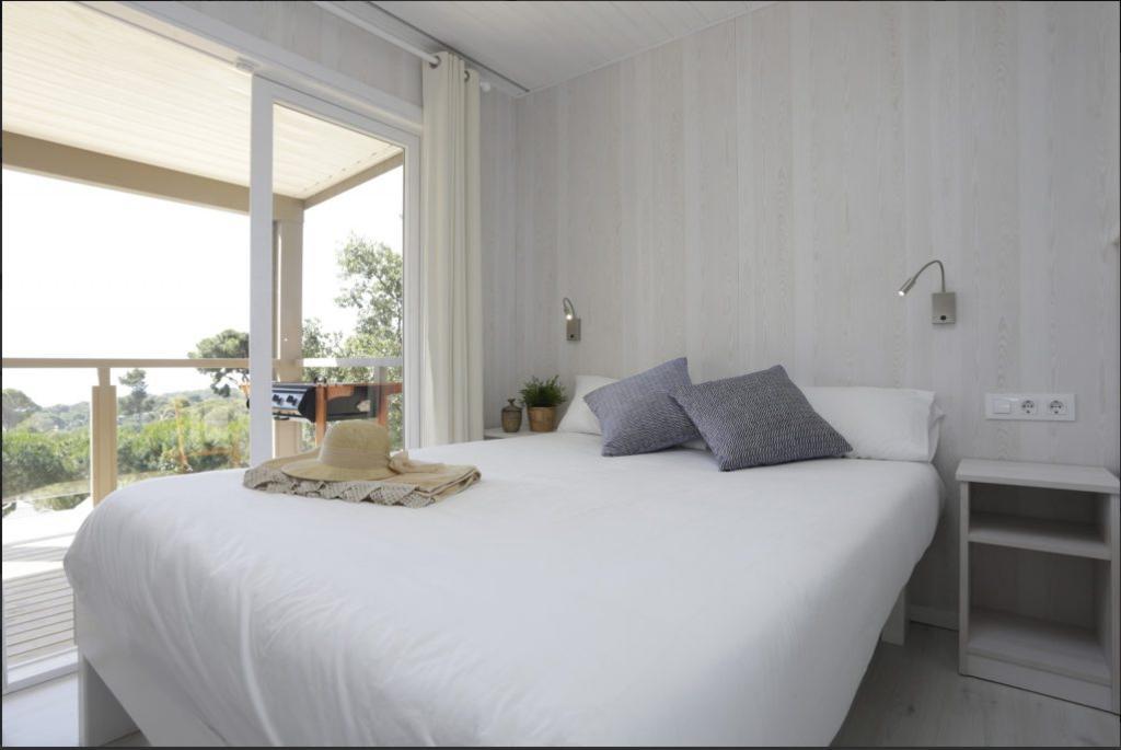 Hotel Camping Sènia Cala Canyelles Lloret de Mar Esterno foto