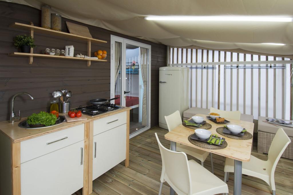 Hotel Camping Sènia Cala Canyelles Lloret de Mar Esterno foto